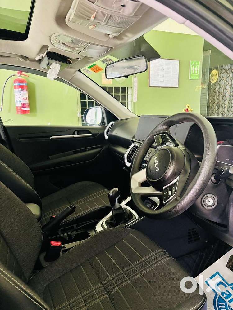Kia Sonet 2025 Diesel 7700 Km Driven