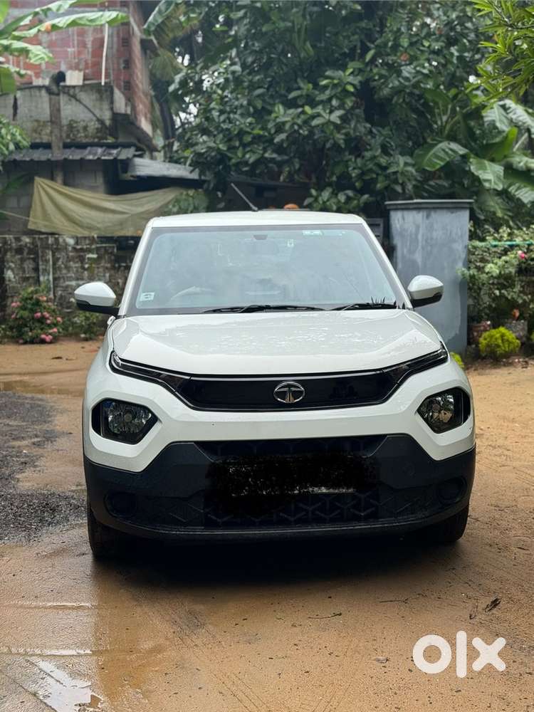 Tata Punch Petrol 2023