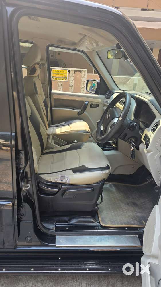 Mahindra Scorpio S10 7 Seater, 2017, Diesel