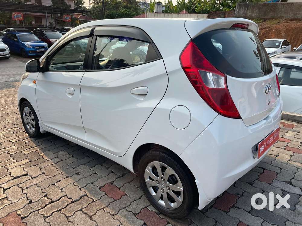 Hyundai Eon Sportz, 2015, Petrol