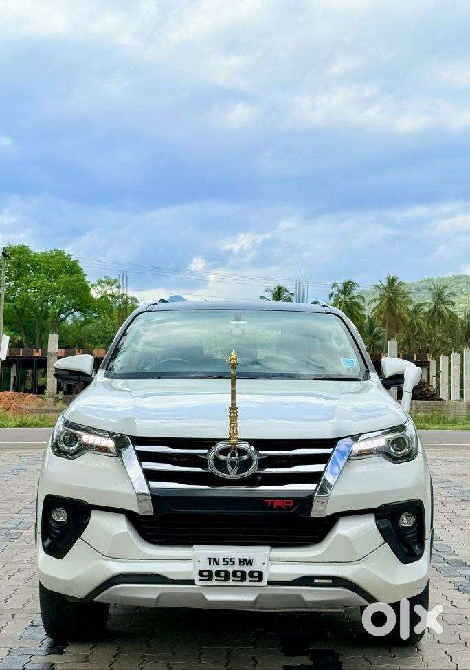 Toyota Fortuner 4x2 At 2.8 Diesel, 2020, Diesel