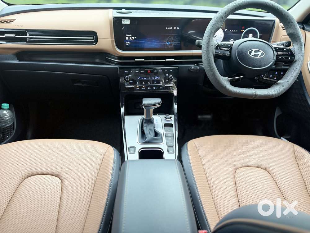 Hyundai Alcazar Signature 1.5 Petrol Dct 7str, 2025, Petrol