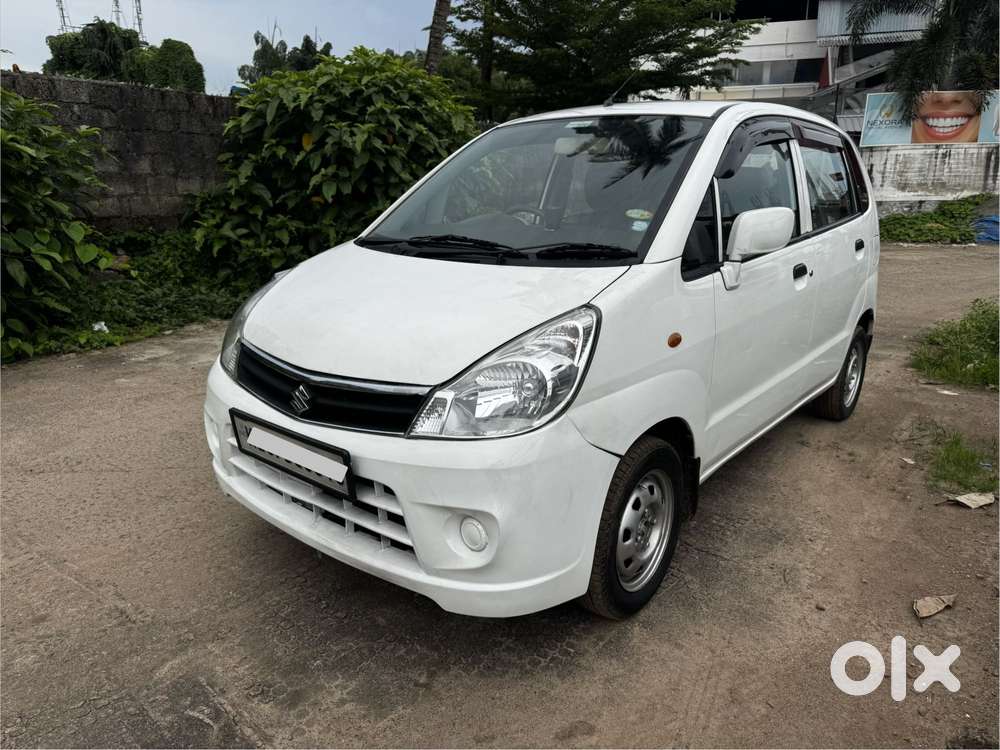 Maruti Suzuki Zen Estilo Lxi Bs Iv, 2011, Petrol