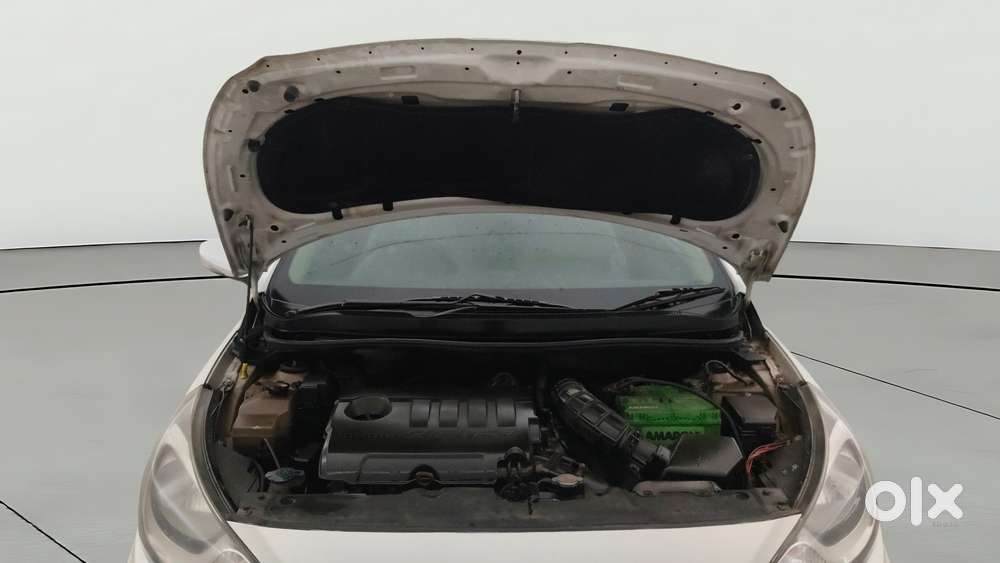 Hyundai Verna Fluidic 1.6 Crdi Sx Opt, 2013, Diesel