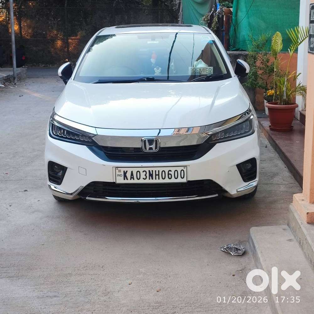 White Top End Automatic Petrol Honda City Car 5th Generation Zx Cvt I