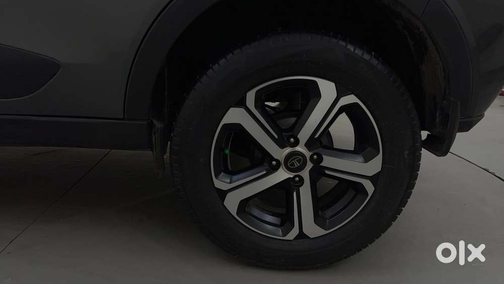 Tata Nexon 1.2 Revotron Xz Plus, 2023, Petrol