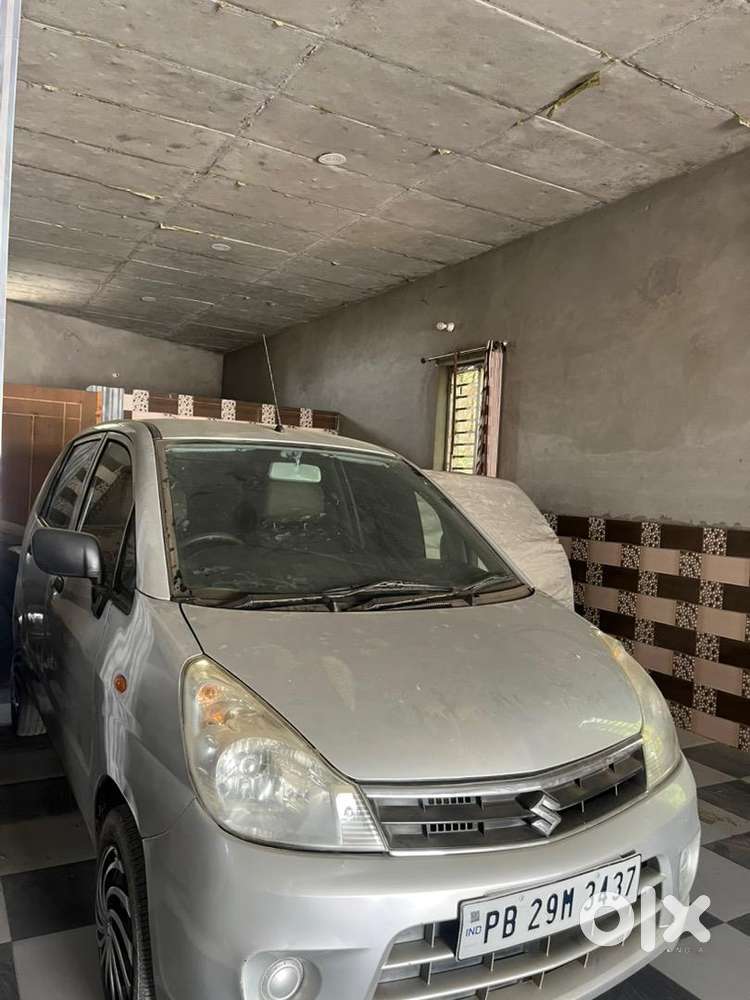 Maruti Suzuki Swift 2010 Petrol
