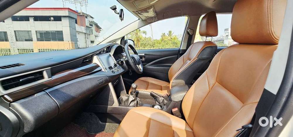 Toyota Innova Crysta