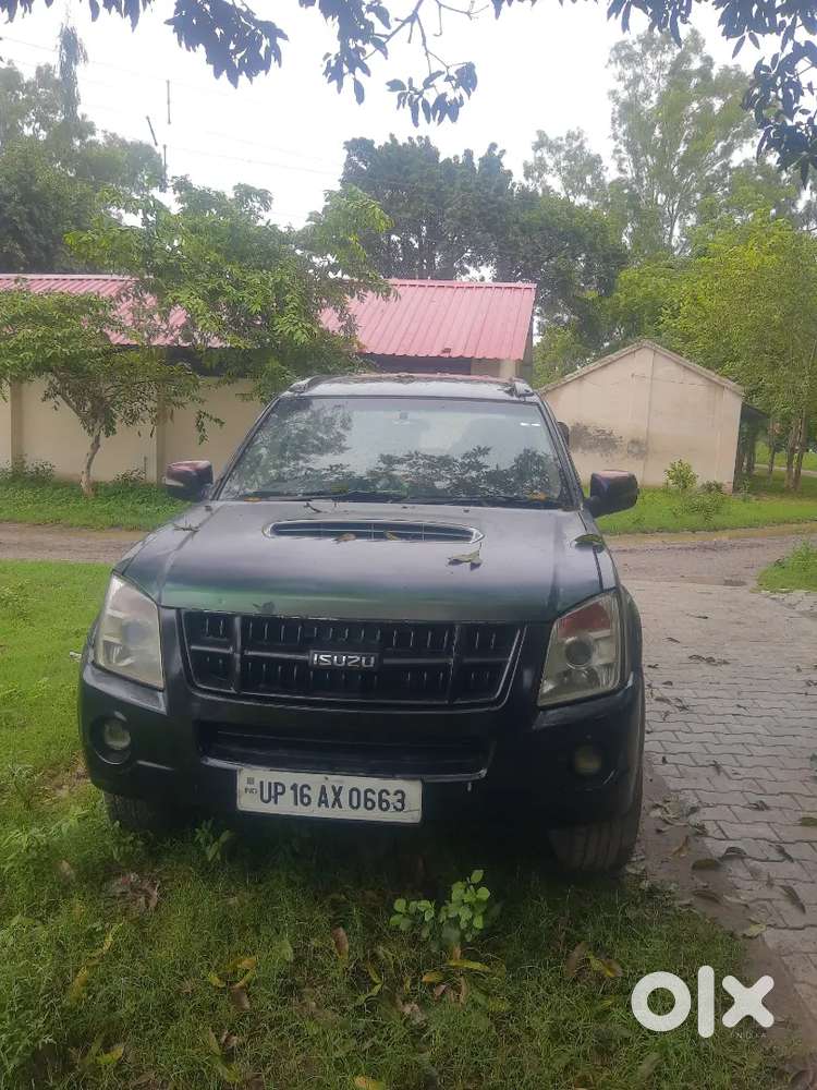 Isuzu Mu 7 Diesel 2014