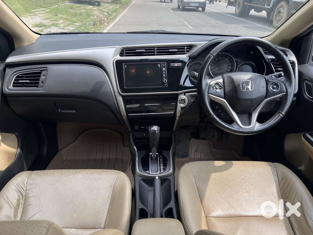 Honda City V At Sunroof I-vtec, 2017, Petrol