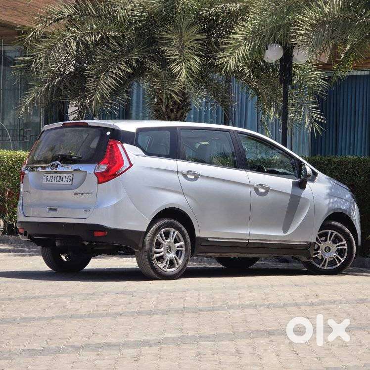 Mahindra Marazzo, 2020, Diesel