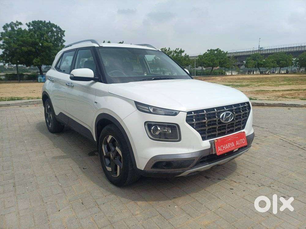 Hyundai Venue Sx Plus Turbo Dct, 2020, Petrol