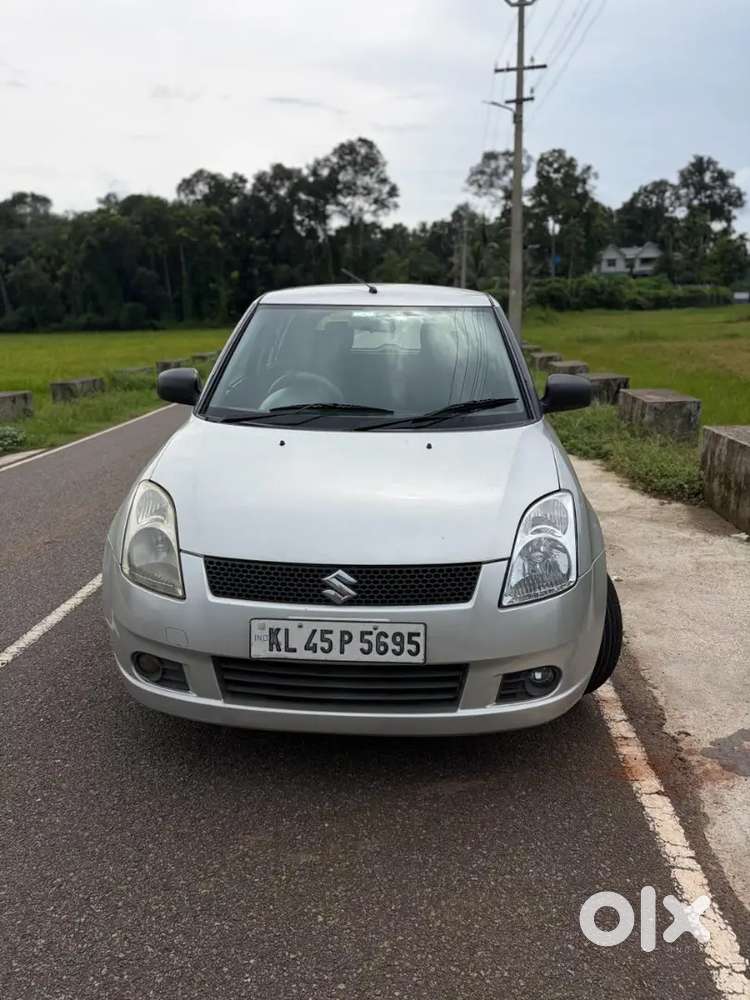 Maruti Suzuki Swift 2006 Petrol 68000 Km Driven