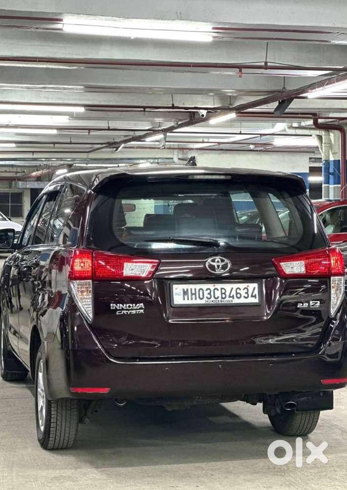 Toyota Innova Crysta 2.8 Gx At 8 Seater, 2016, Diesel