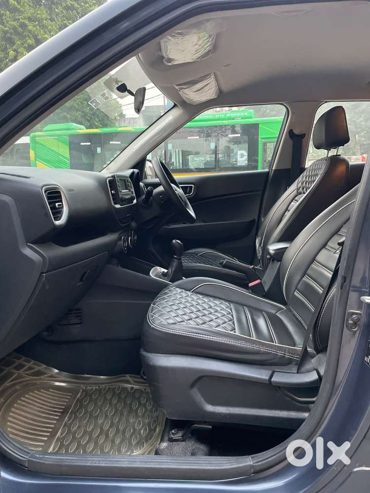 Hyundai Venue S 1.2 Petrol, 2021, Petrol