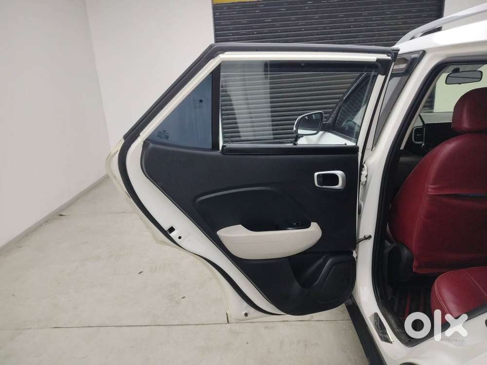 Hyundai Venue [2022-ongoing] 1.5 Crdi Sx, 2023, Diesel