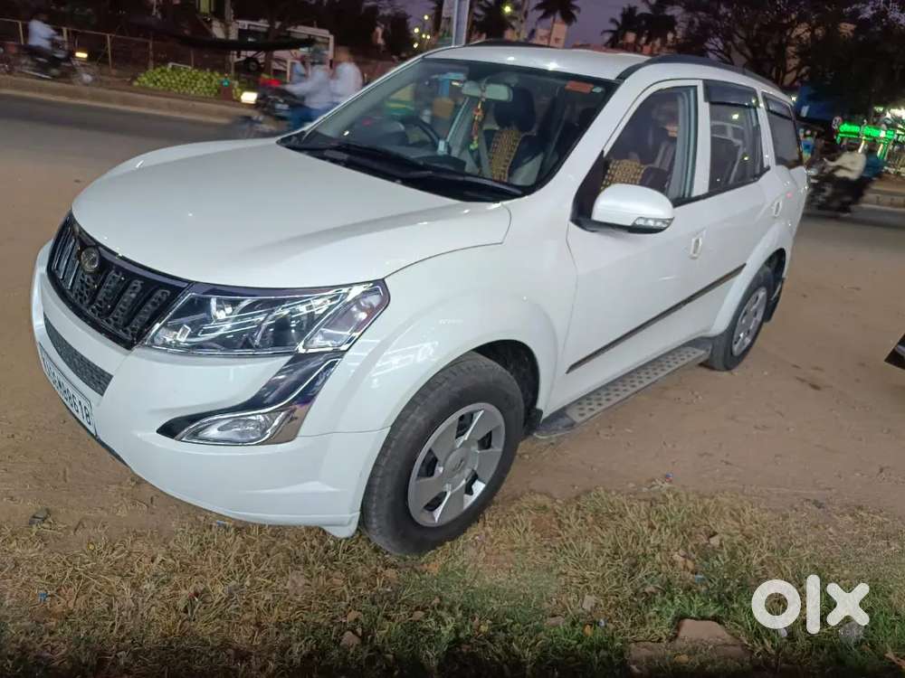 Mahindra Xuv500 2017 Diesel Well Maintained