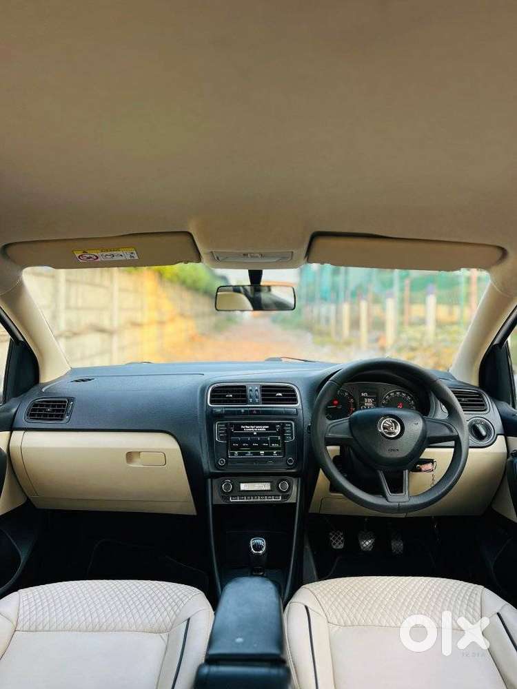 Skoda Rapid 1.0 Tsi Active, 2021, Petrol