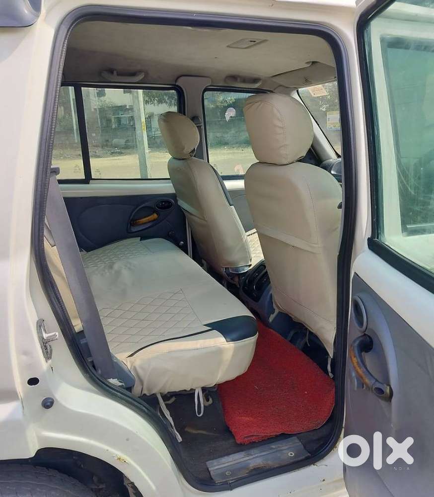 Mahindra Scorpio 2009-2014 M2di, 2009, Diesel