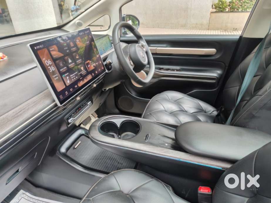 Mg Windsor Ev Essence, 2024, Electric