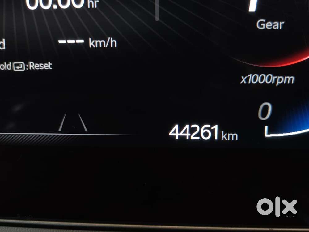 Mahindra Xuv700, 2022, Diesel