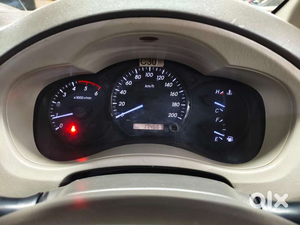 Toyota Innova 2.5 G (diesel) 7 Seater, 2012, Diesel