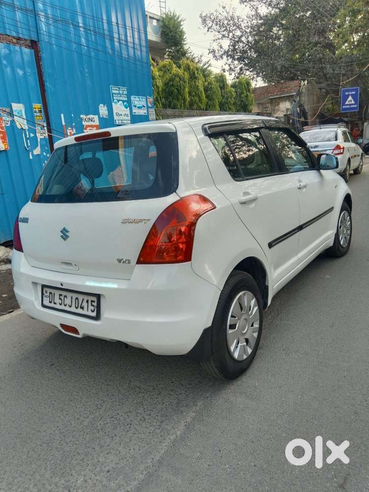 Maruti Suzuki Swift 2004-2010 Lxi Bsiv, 2011, Petrol