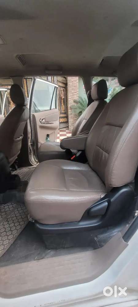 Toyota Innova 2016 Diesel 206322 Km Driven