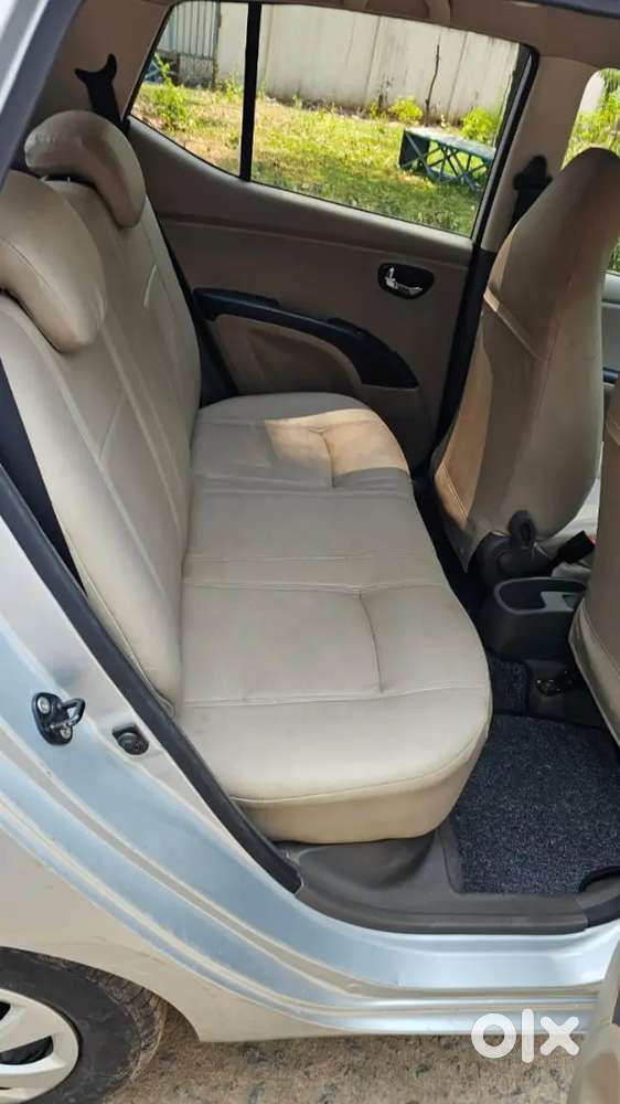 Urgent Sale Hyundai I10 Sportz Automatic Model 2012