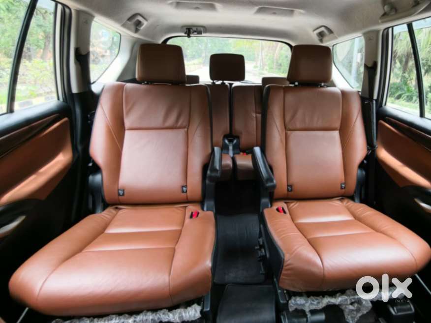Toyota Innova Crysta 2.8 Zx At, 2016, Diesel