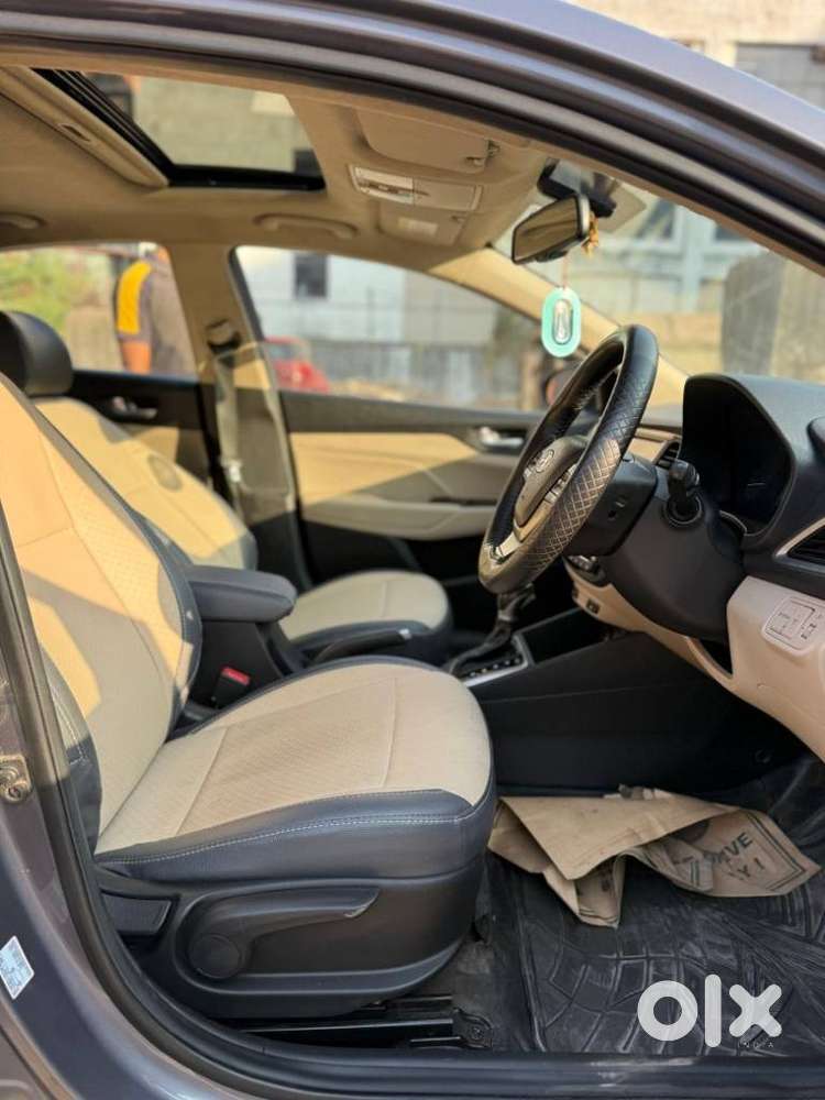 Hyundai Verna 1.6 Sx (o) Vtvt At, 2017, Petrol