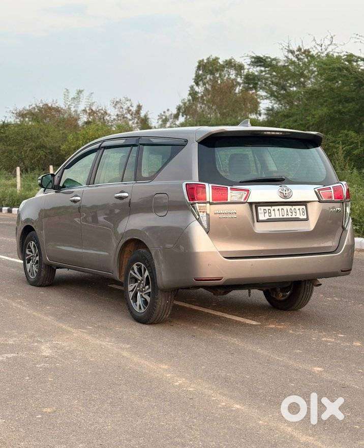 Toyota Innova Crysta [2020-ongoing] 2.7 Vx 7 Str, 2022, Diesel
