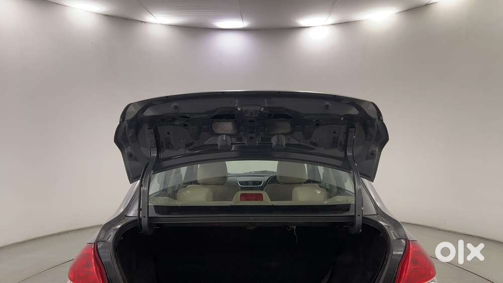 Maruti Suzuki Swift Dzire 1.3 Vxi, 2013, Petrol