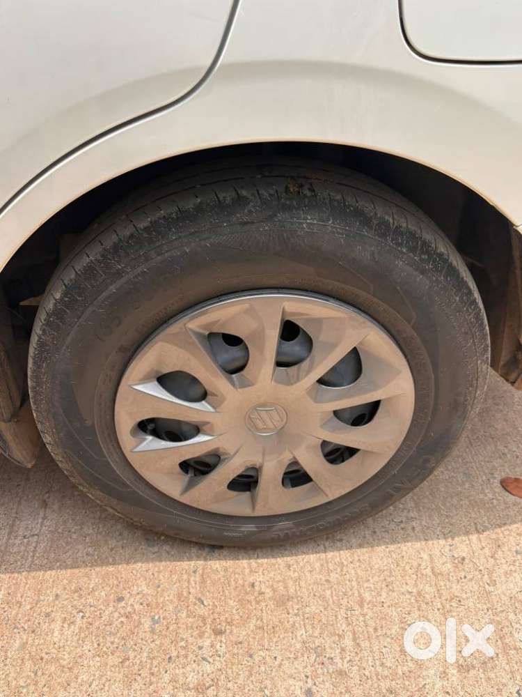Maruti Suzuki Dzire 1.2 Vxi, 2025, Petrol