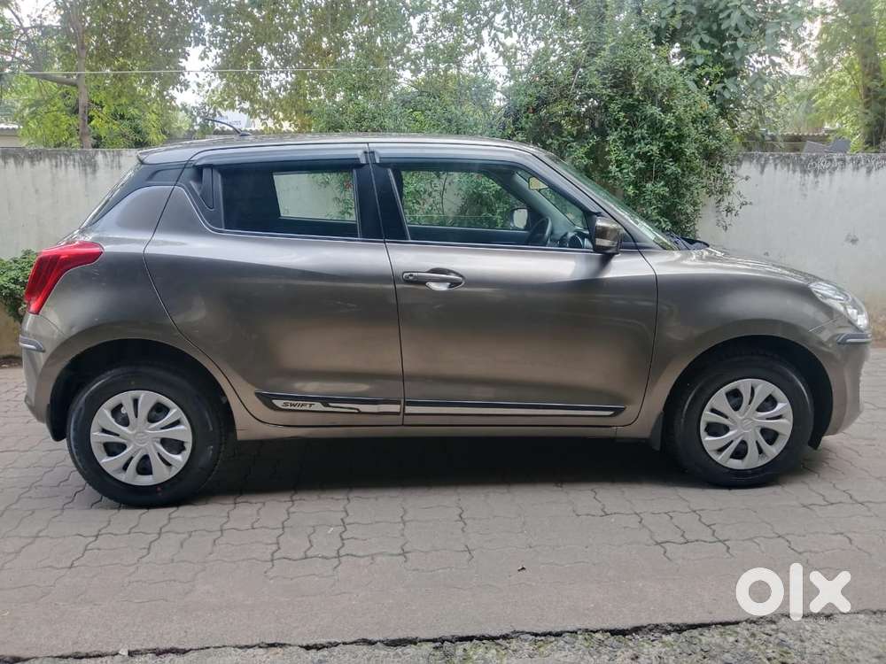 Maruti Suzuki Swift 1.2 Vxi (o), 2023, Petrol