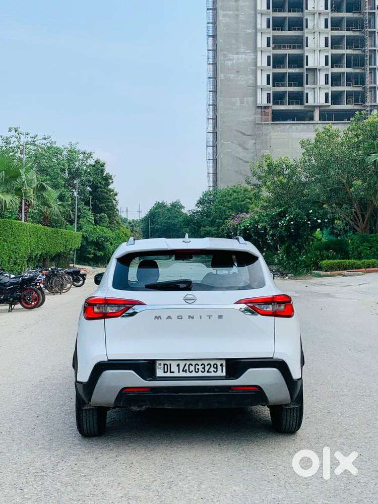 Nissan Magnite 1.0 Xv, 2023, Petrol