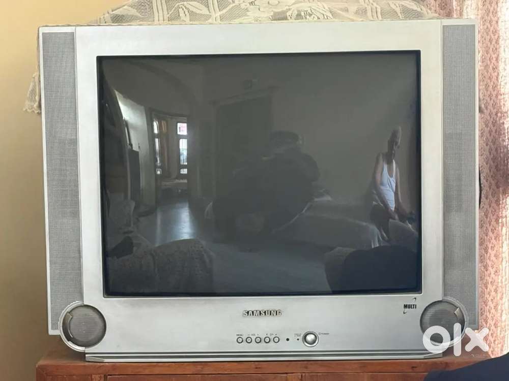 SAMSUNG TV