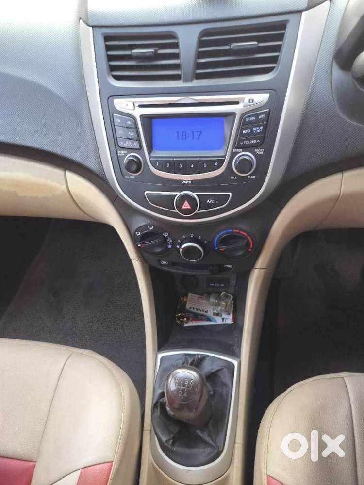 Hyundai Verna 1.4 Vtvt, 2012, Petrol