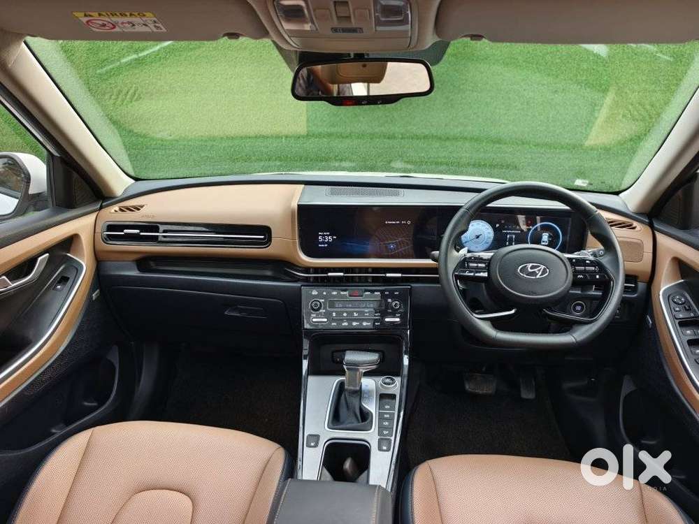 Hyundai Alcazar, 2025, Petrol