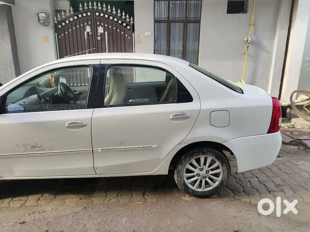 Toyota Etios V (premium Variant) – Well Maintained