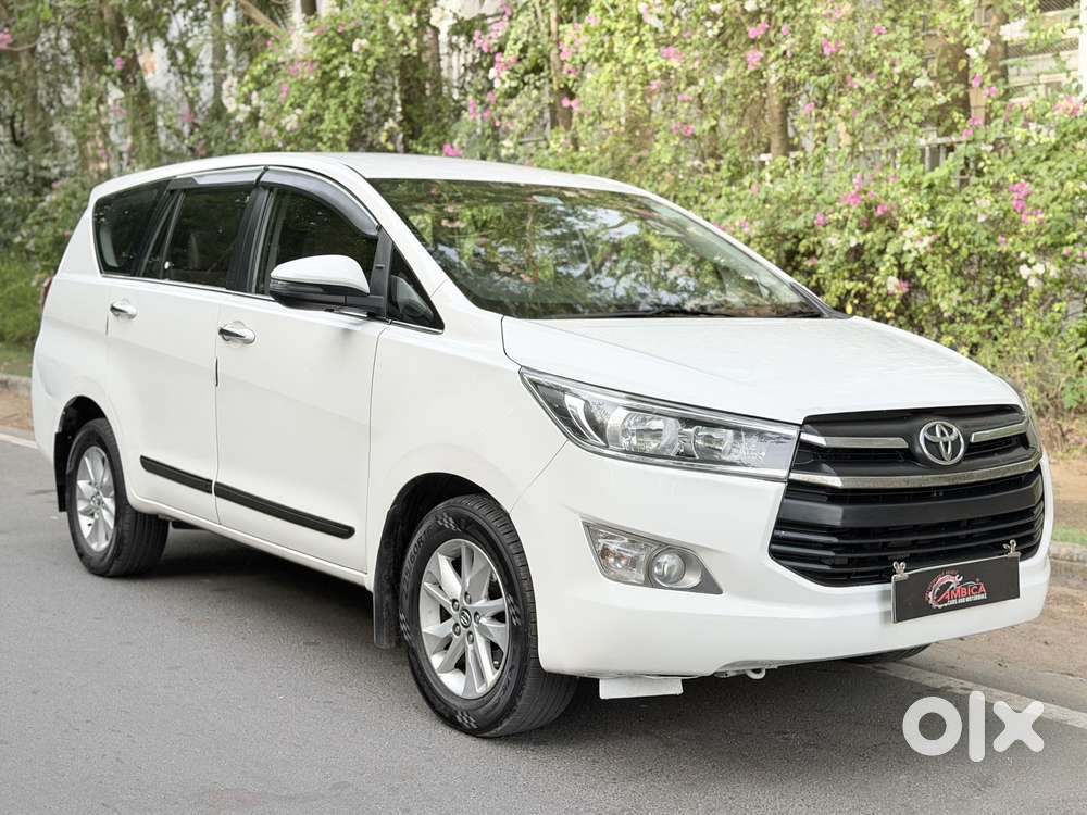Toyota Innova Crysta 2.8 Gx At 8s, 2020, Diesel
