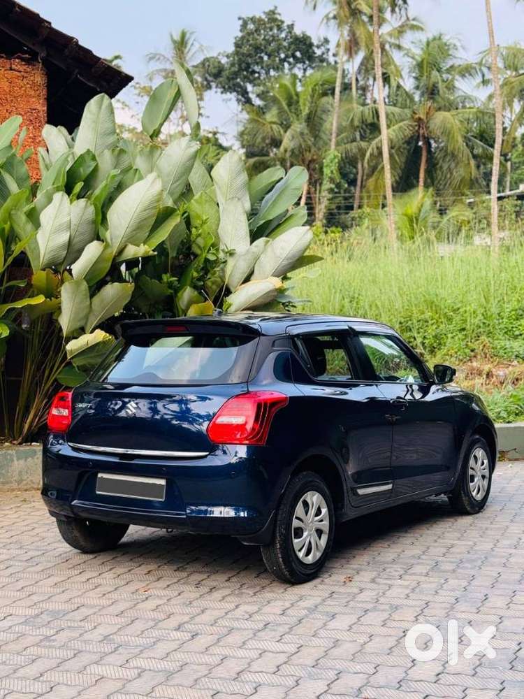 Maruti Suzuki Swift Vxi + Manual, 2019, Petrol