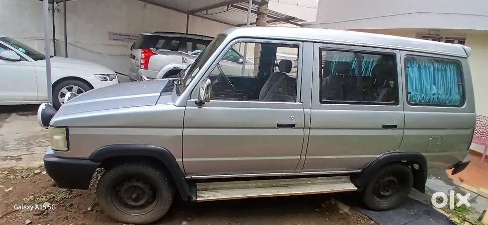 New Condition (qualis) 
04 New Tyres 
Ac Working 
Mint Condition