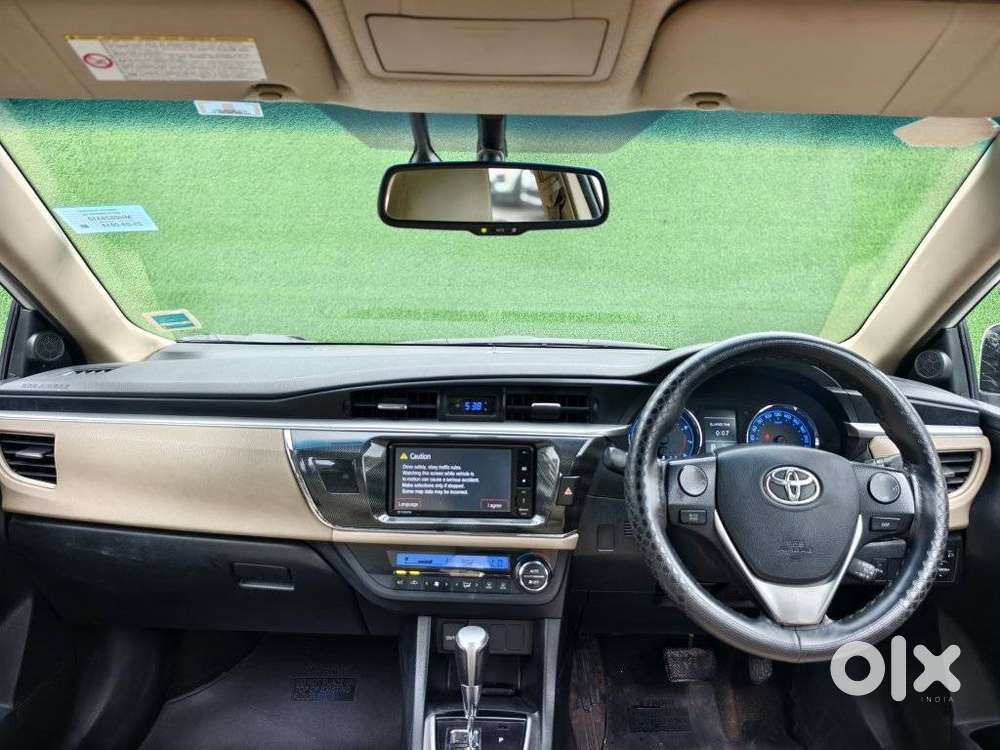 Toyota Corolla Altis, 2014, Petrol