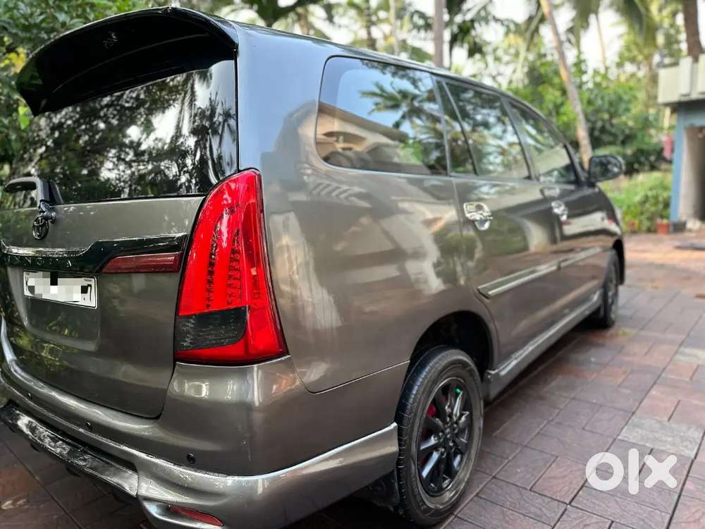 Toyota Innova 2013 Diesel Well Maintained