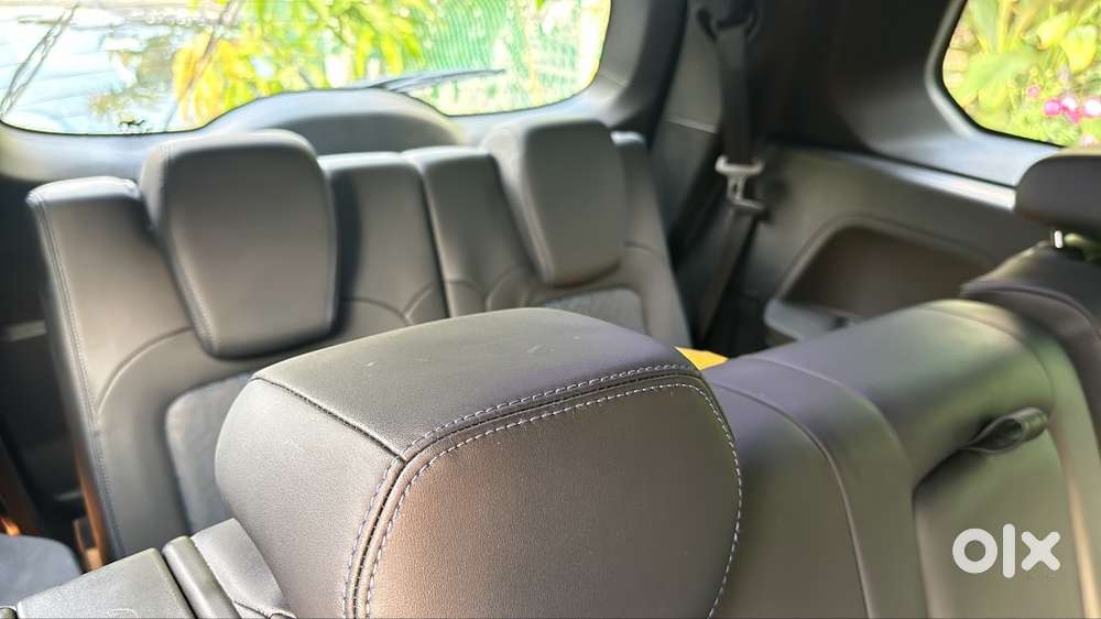 Tata Safari - Diesel - Dark Edition