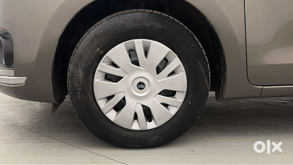 Maruti Suzuki Dzire 1.2 Vxi, 2019, Petrol