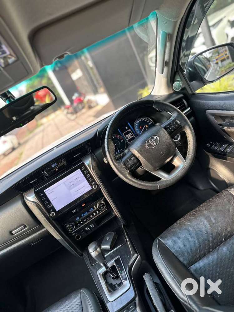Toyota Fortuner 4x2 At 2.8 Diesel, 2023, Diesel
