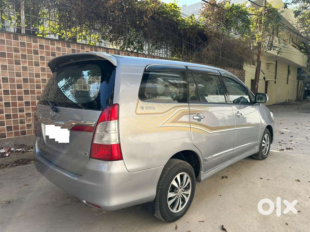 Toyota Innova 2.5 Vx 7 Seater Bs Iv, 2016, Diesel