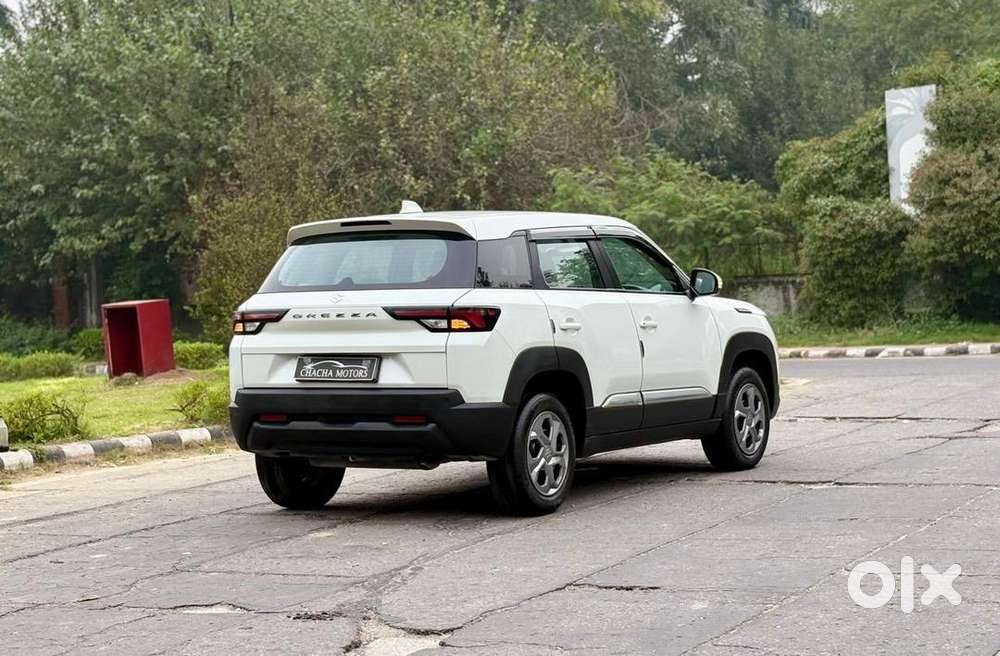 Maruti Suzuki Brezza 2024 Petrol 21000 Km Driven